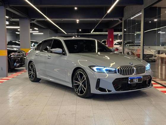 BMW 320i 2.0 16V TURBO FLEX M SPORT AUTOMÁTICO BMW 320i 2.0 16V TURBO FLEX M SPORT AUTOMÁTICO